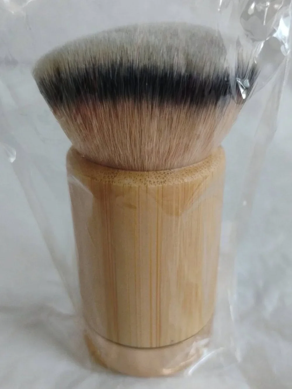 tarte Angled Blur Brush W/ Bamboo Handle- NWT